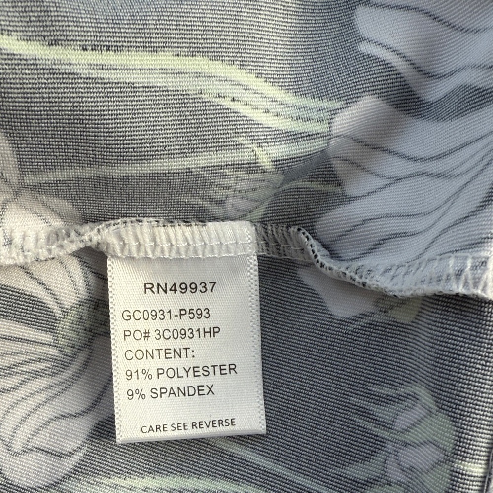⛳️NWT Tail Black Floral 1/4 Zip Top - Picture 8 of 8
